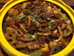-多嘴肉蟹煲(万达店)
