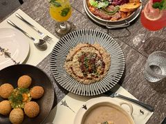 -SHADOWS•Bistro&Eatery(安福路店)
