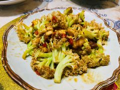 -猪肉佬中西餐厅(松佛路店)