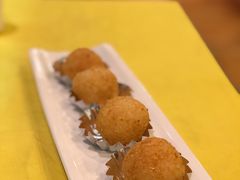 -石头咕(葵蓬店)