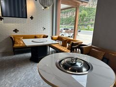 -红井路游艺炖锅·音乐餐吧(十渡店)