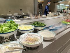 -聚春园自助餐厅(东街口店)
