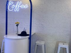 -Blue Concept Cafe&Farm·關於藍