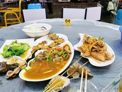 -覃记海鲜美食餐厅