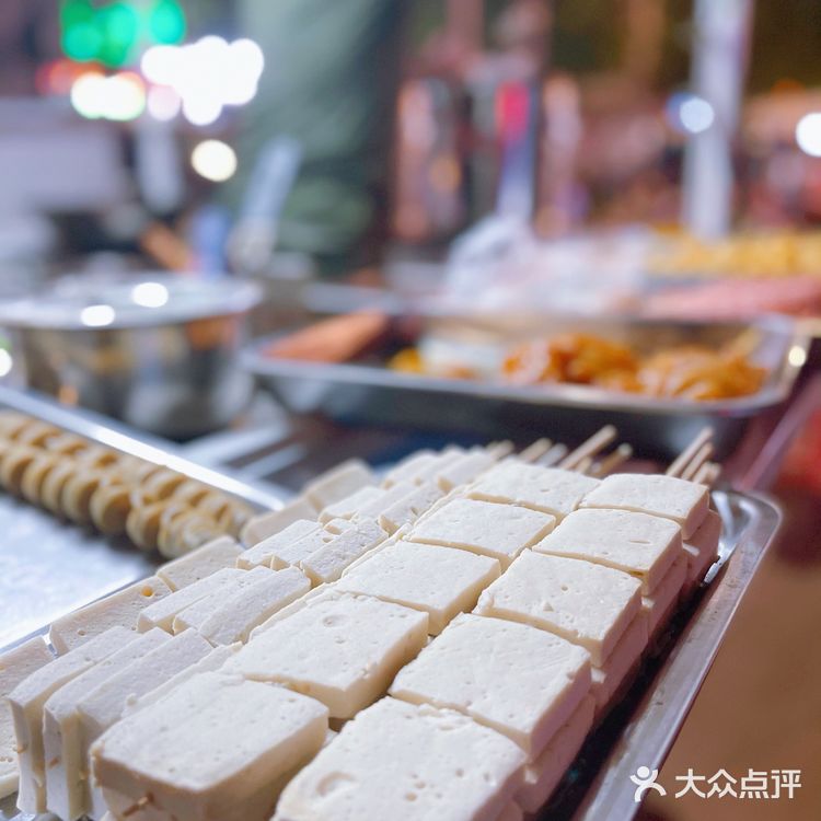 夜宵的快乐|郡花面旁的小餐车