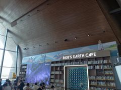 -抱抱地球咖啡馆(国家海洋博物馆店)