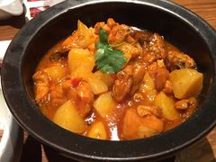 -云海肴·汽锅鸡·云南菜(天山百盛优客店)