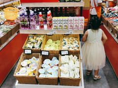 零售区-来伊份(泗阳县桃源中路店)