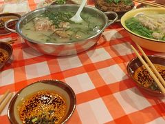 -老方桌烂蹄花川菜馆(九龙坡店)