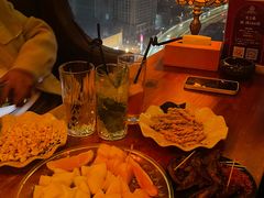 -無名记忆Music Bar夜景怀旧酒吧