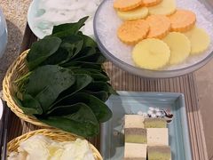 -福娣·金沙银贝海鲜火锅