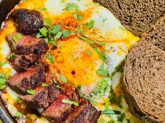 -LESCEDARS Brasserie Bistro香柏树