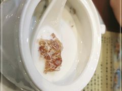 -广信牛奶甜品世家(台东店)