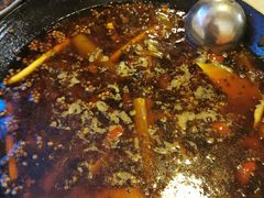 -鸿顺老铁锅美蛙鱼府(解放碑店)