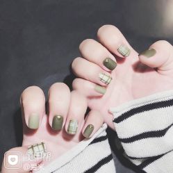 -Pink You美甲美睫纹绣定制中心