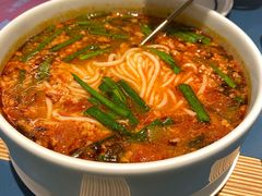 -一坐一忘云南菜(嘉里中心店)