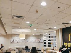 -麦当劳(西客站店)