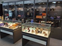 -用真奢侈品名表名包回收中心(朝阳万达店)