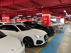 -欧尚超市苏州店停车场(金鸡湖路店)