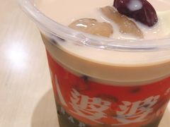 -八婆婆烧仙草(中山路店)