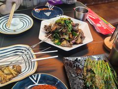 -许哥东北烧烤·铁丳烤串·宫后夹肉(繁花中心店)