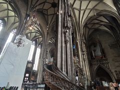 -斯蒂芬主教座堂(Stephansdom)