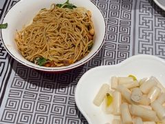 -郑东靓靓虾馆·金牌油焖大虾(天泽街店)