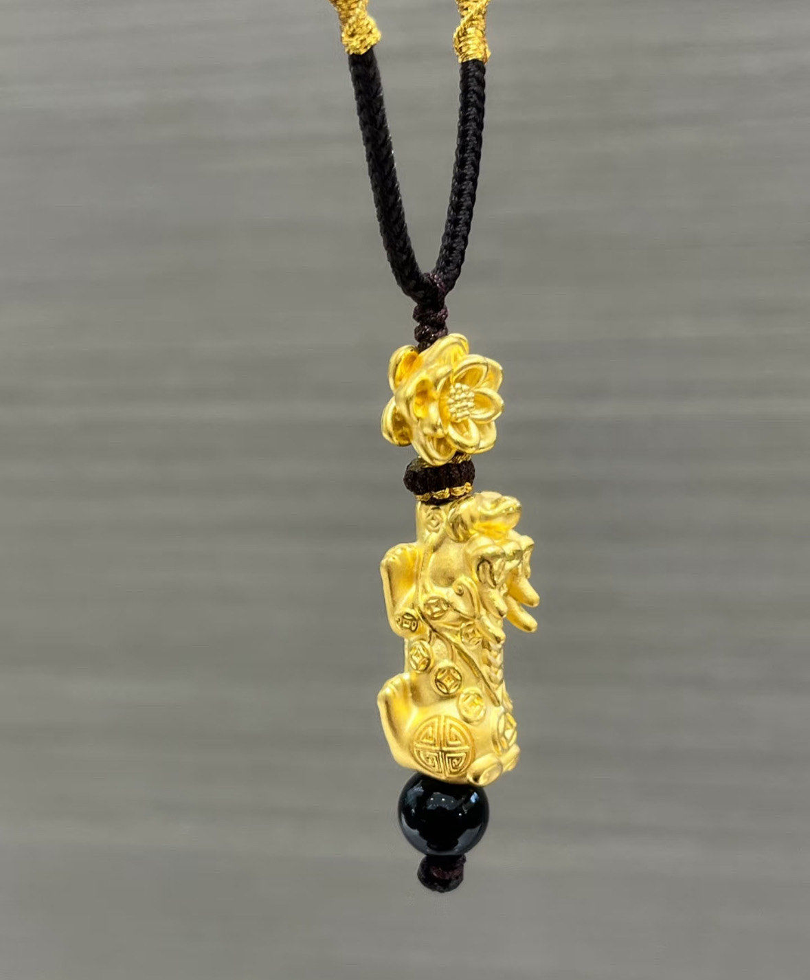 足金貔貅