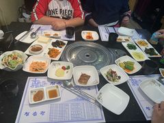 -青松馆韩国料理(香港中路佳世客店)