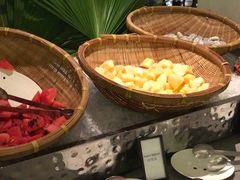 -海口绿发希尔顿酒店-田园汇自助餐·三文鱼·海鲜