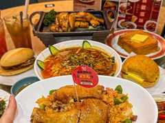 -滋味满屋美食坊(上海街店)