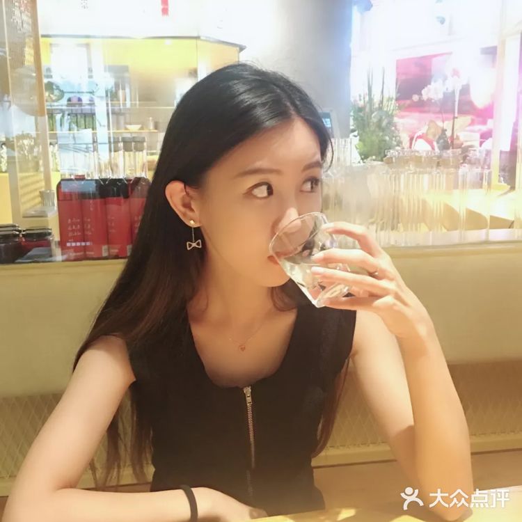 合生汇有一家用21种香料酱成的牛肉专门店