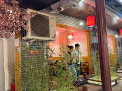 -三道苗苗鱼·美蛙黄辣丁(八里店)