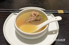 Five-fingered Peach Root and Poria Cod Bone Soup