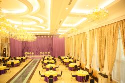 IMG_1979_副本-喜满堂婚礼会馆(水上公园店)