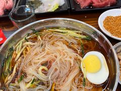 -韩风烤牛肉冷面店