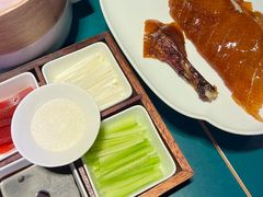 -逸馥荟(人广来福士店)