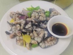 -辉记虾塘海鲜农庄