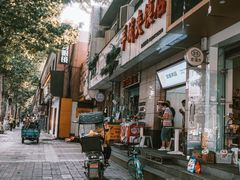 -雕刻时光咖啡馆(师大路店)