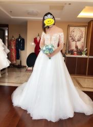 点击看大图 -拉瑞娜LaReine婚纱礼服高级定制