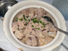 -费大厨辣椒炒肉(高铁吾悦广场店)