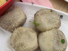 -小杨生煎(金山百联购物中心3楼店)