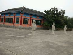 -洛阳古墓博物馆