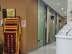 -雅悦齿科(顾村公园店)