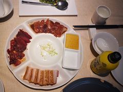 -蓝鲸(国浩路店)