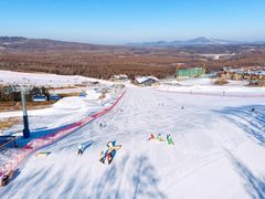 -长白山华美胜地滑雪场