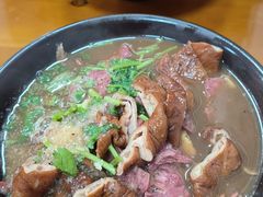 -六爷门框百年卤煮