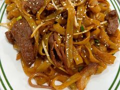 干炒牛河-明本海鲜大排档·鱼生海鲜烧烤宵夜(陈家祠店)