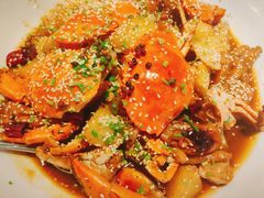 霸气吮指肉蟹煲-桂满陇·杭州小馆(巴黎春天浦建店)
