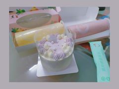 -顶东面包花园·生日蛋糕(世博店)